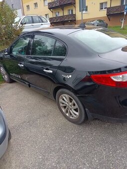Prodám Renault Fluence r.v.2013 1.6 82kw benzín+lpg
