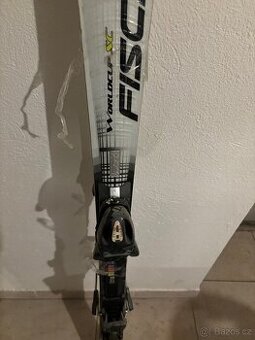 Prodam dvoje lyže Fisher a Atomic