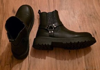 Prodam damske zimni boty