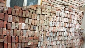 Cihla plná pálená