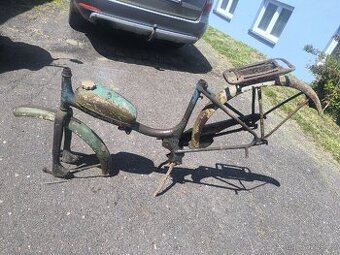 Stadion S11, rám +komplet plechařina.