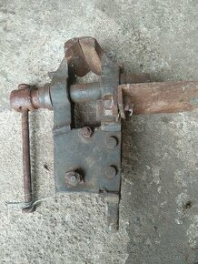 Kovářský svěrák