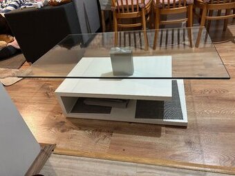 Konferenční stolek