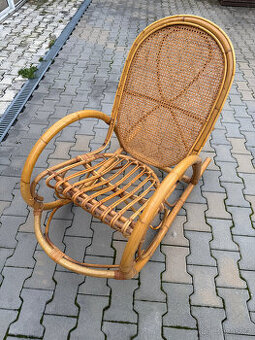 Luxusní, retro, přírodní ratanové houpací křeslo