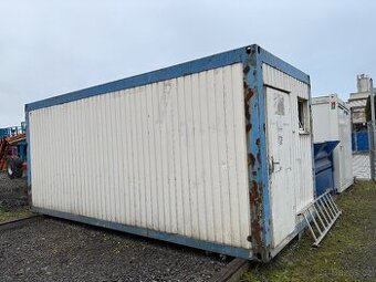 OBYTNÝ KONTEJNER, BUŇKA