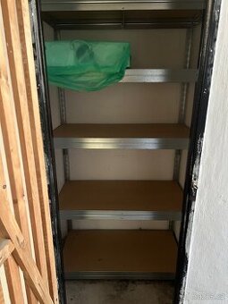 Prodám kovový regál