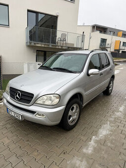 Mercedes-Benz ML 270 CDI, r.v. 2004