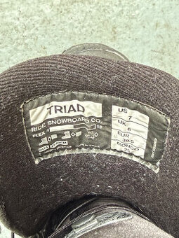 SNOWBOARD BOTY 39,5 RIDE