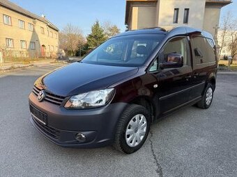VW Caddy 1.6tdi 75kw tažné Roncalli vyhřívané sedačky, tažné