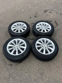 Alu kola 205/55 R16 letni pneu 5x112