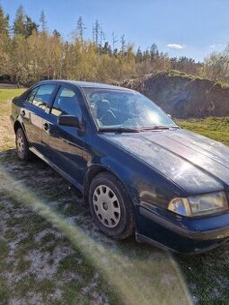 Škoda Octavia I , 1.6 , 55kW, Sedan