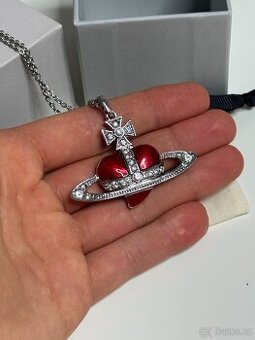 Vivienne Westwood Náhrdelník Saturn Heart