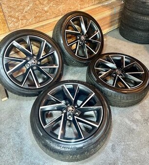 ALU Kola ŠKODA 5x112 R19 TOP VEGA 8mm Letní Pneu 225/45/19