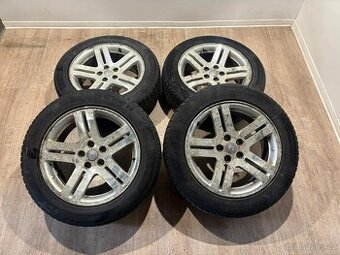 // Alu kola R18 CHRYSLER 300C vč. pneu //