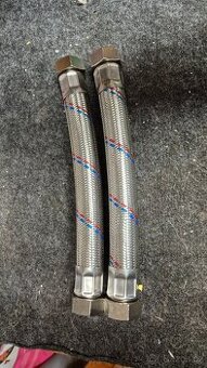 Flexi hadice pro připojení k tepelnému čerpadlu 1"