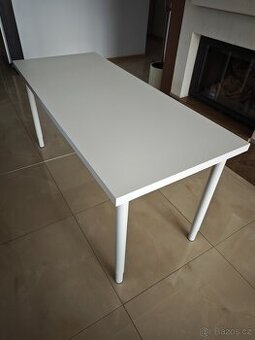Psací stůl – 140x60 – nastavitelné nohy