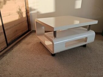 Konferenční stolek