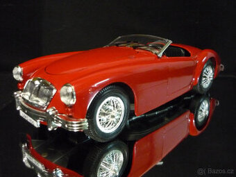 MGA Twin Cam Polistil 1/16 - 1/18