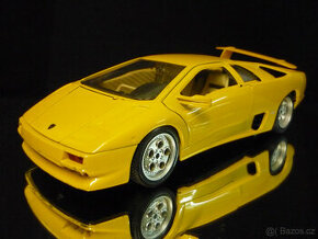 Lamborghini Diablo žluté Bburago 1/18