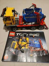 Lego 42024 + 8293