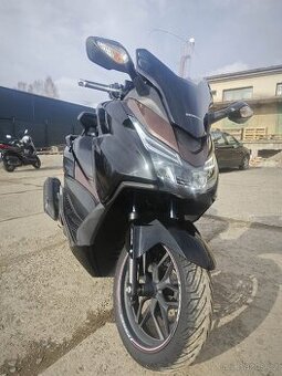 Honda Forza 125 11kw 2015