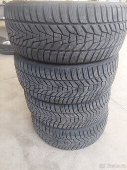 Zimní pneu 225/45/18
