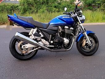 Hezká Suzuki GSX 1400 , bez investic, 50 tkm.