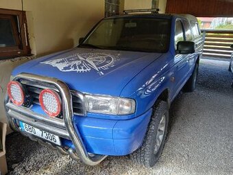 Mazda B2500