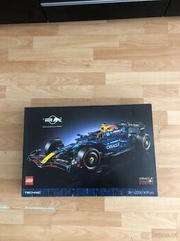 LEGO Technic 42206 Auto Oracle Red Bull Racing RB20 F1
