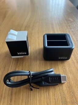 GoPro nabíječka a baterie