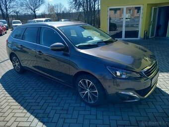 Peugeot 308 1.6HDi 88kw ČR 1.MAJ.r.2016 NAVI ODPOČET