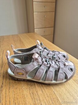 Sandály Keen Clearwater CNX vel. 38