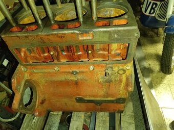 Blok motoru Zetor 4701