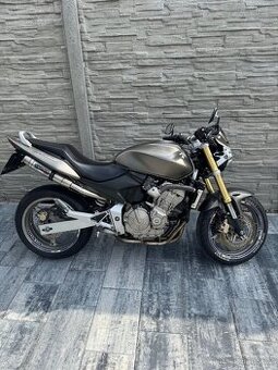 Honda hornet cb600f
