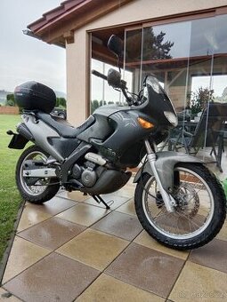 Aprilia pegaso 650 i.e