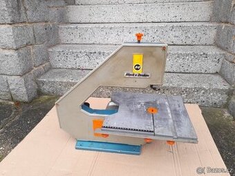 Pásová pila Black Decker