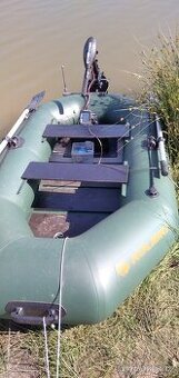 Člun Kolibri K-240T+Motor Haswing 55Lb+příslušenství