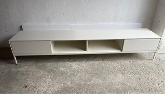 TV stolek Kave Home