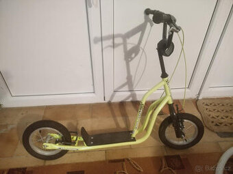 Nová koloběžka 12” kola žlutočerná