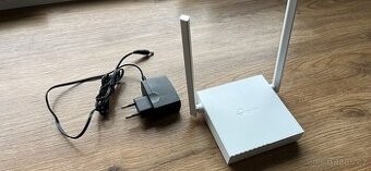 TP-Link TL-WR820N // Router s funkci Access Point