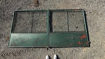 Kovová branka 1,5 x 3 m