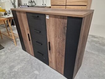 Komoda Nová Lamino 40x132 výška 95 cm