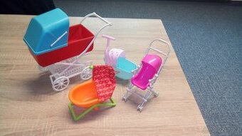 Kočárky ,postýlka pro malé panenky