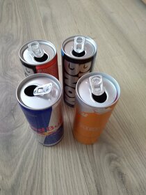 PRODÁM 3 PYTLE PLECHOVEK OD ENERGY DRINKŮ