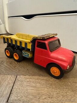 STARÁ HRAČKA TATRA KDN