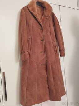 Prodám dámský dlouhý velurový kožich