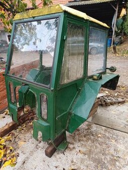 Kabina Zetor 3011