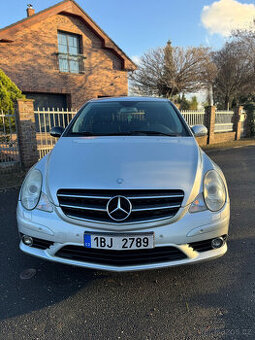 Mercedes-Benz R 350 CDI 4MATIC AMG, 2010