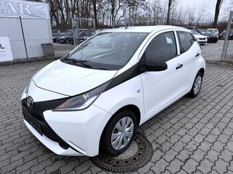 Toyota Aygo, 1.0i 51 kW klima, serviska