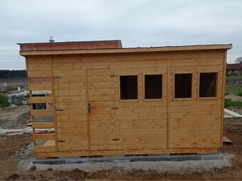 Domek s oddělením na dřevo